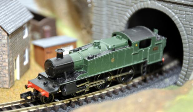 N scale trains